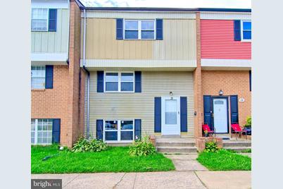 21 Middleview - Photo 1