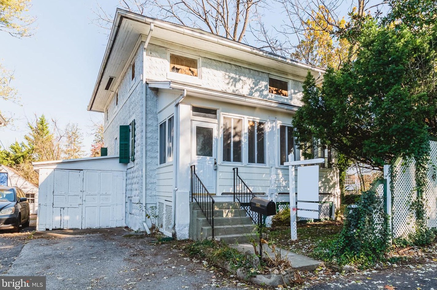 1600 Twin Maple Ave, Baltimore, MD 21204-1955