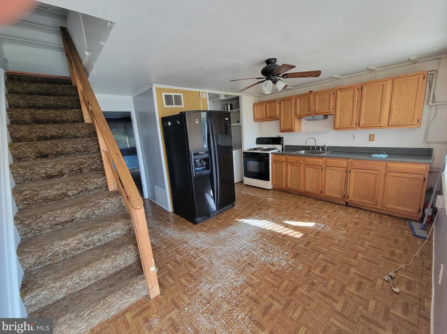 3200 Gorham Ct, Baltimore, MD 21227-4709
