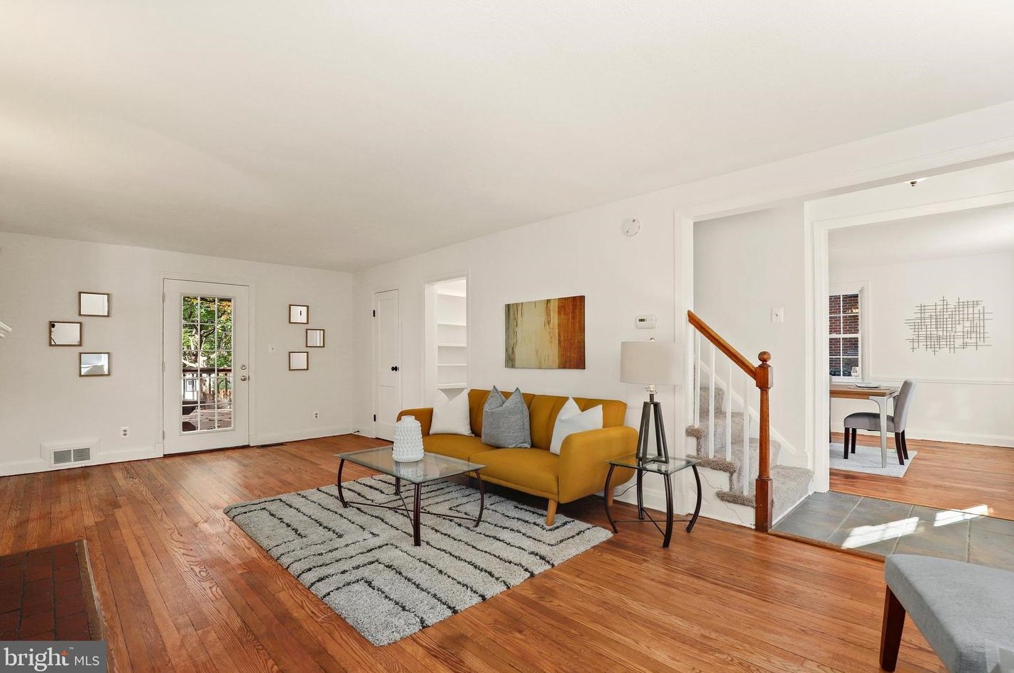 731 Howard Rd, Baltimore, MD 21208-4724