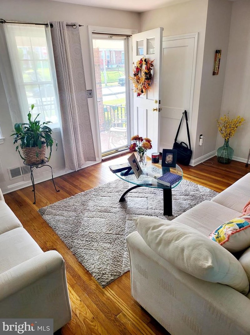 7134 Eastbrook Ave, Baltimore MD  21224-1843 exterior