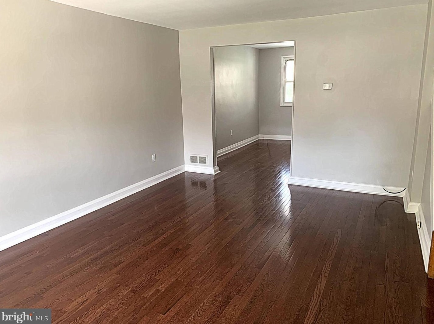 1906 Jasmine Rd, Baltimore MD  21222-5619 exterior