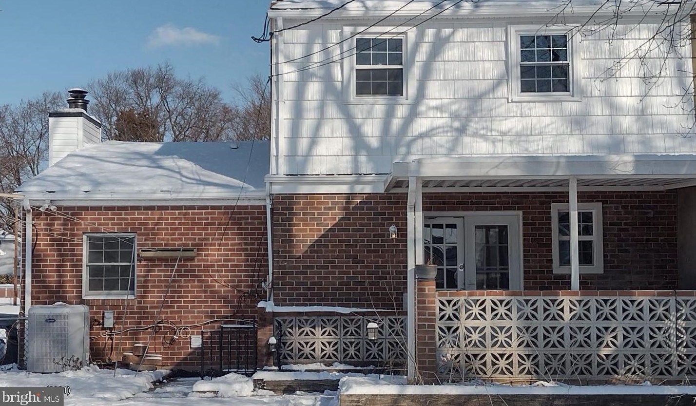 1230 Berkwood Rd, Baltimore, MD 21237-2914