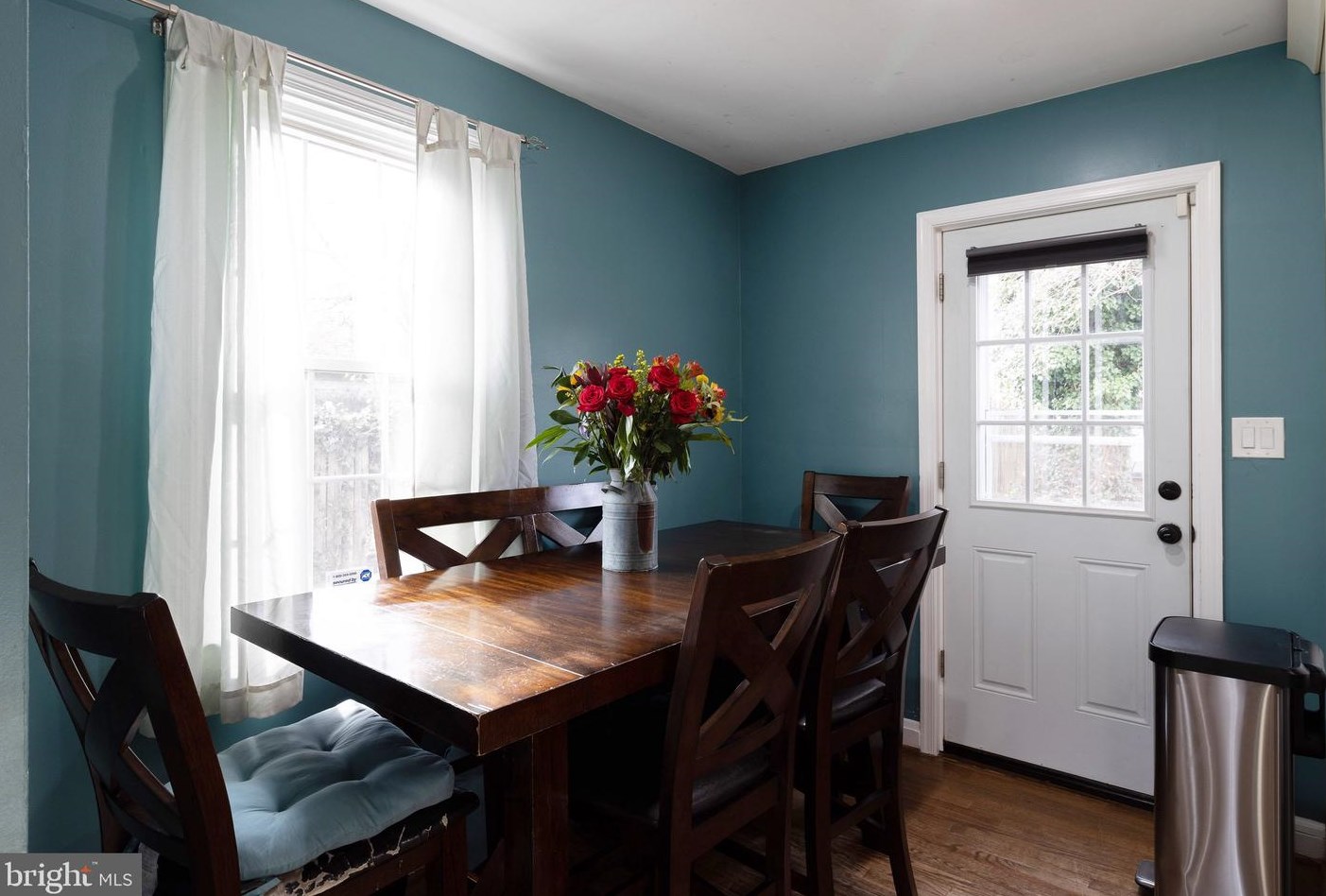 6 Greenwood Rd, Baltimore MD  21208-4704 exterior