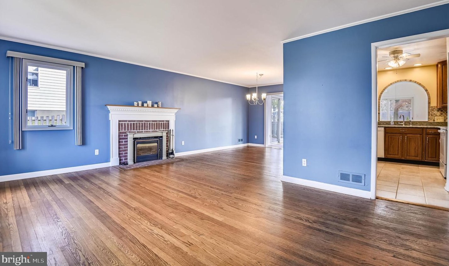 1809 Dunwoody Rd, Baltimore MD  21234-2705 exterior