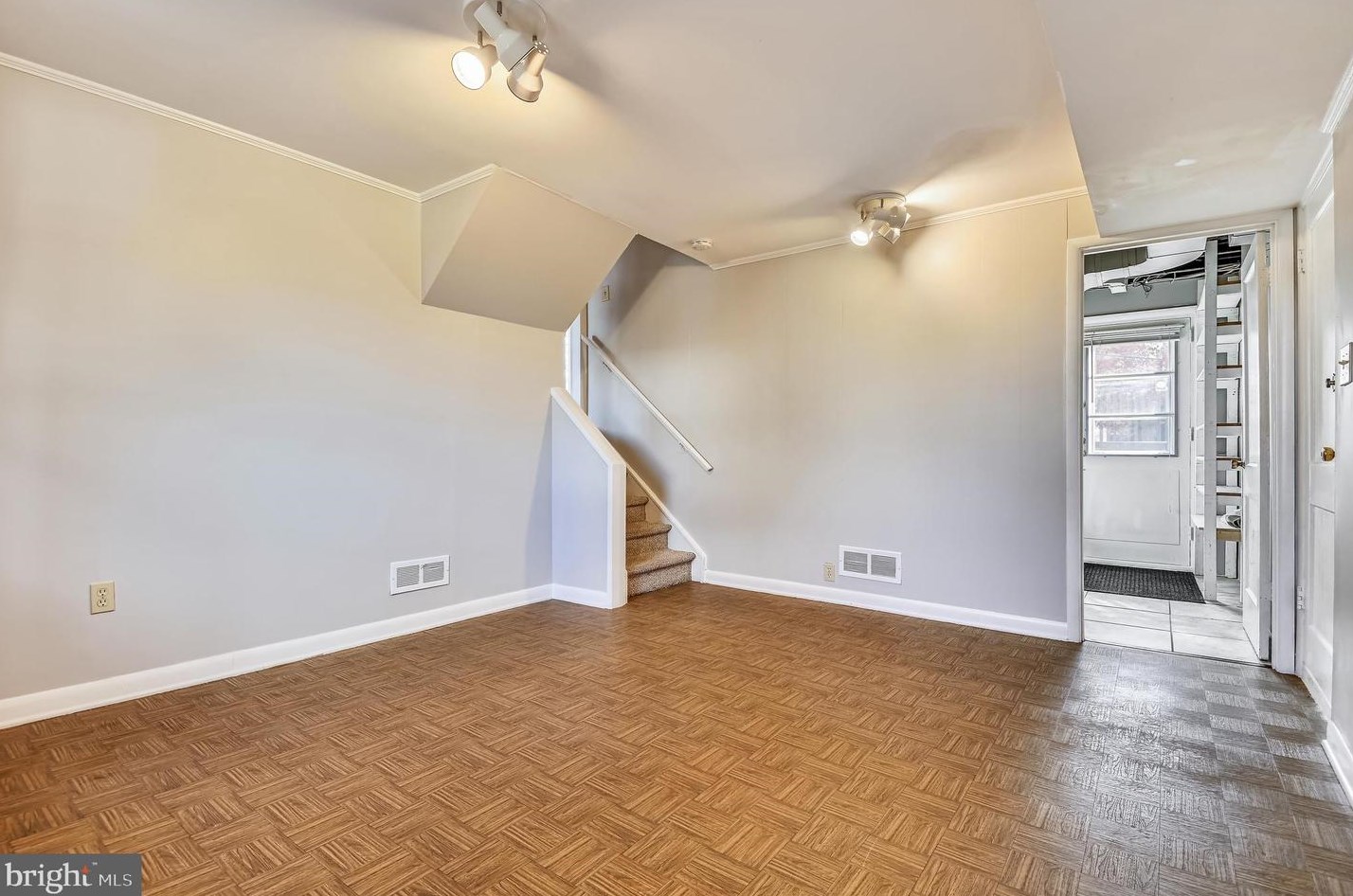 1809 Dunwoody Rd, Baltimore MD  21234-2705 exterior