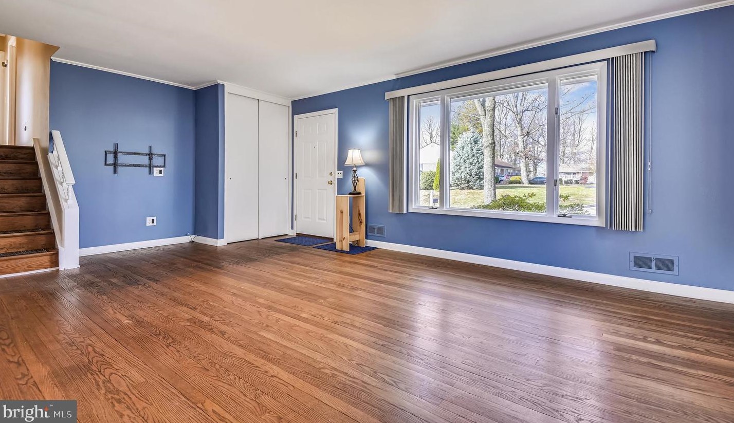 1809 Dunwoody Rd, Baltimore MD  21234-2705 exterior