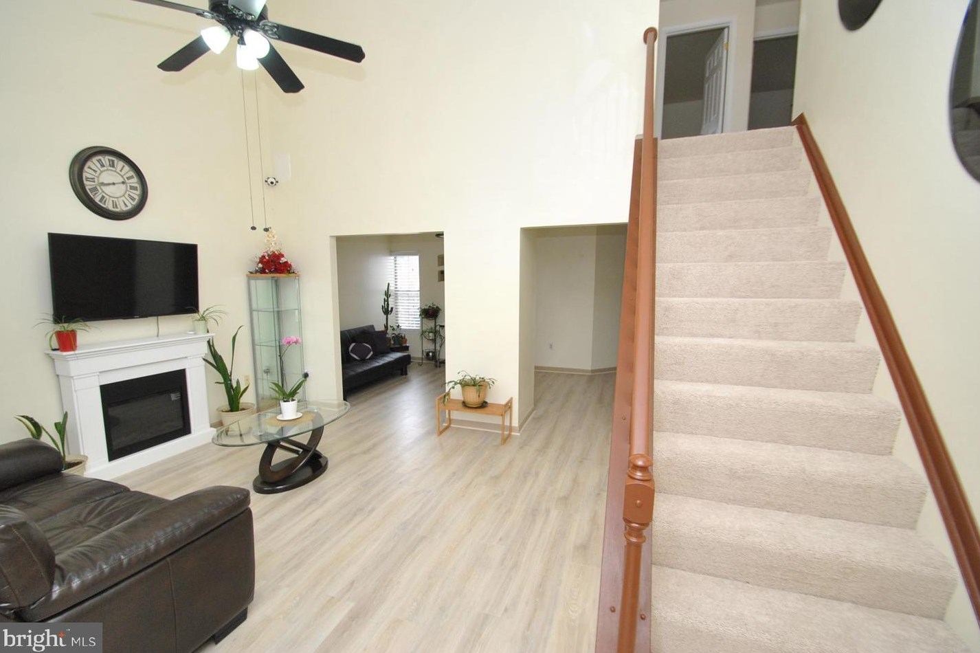 7866 Rolling View Ave, Baltimore, MD 21236-3635