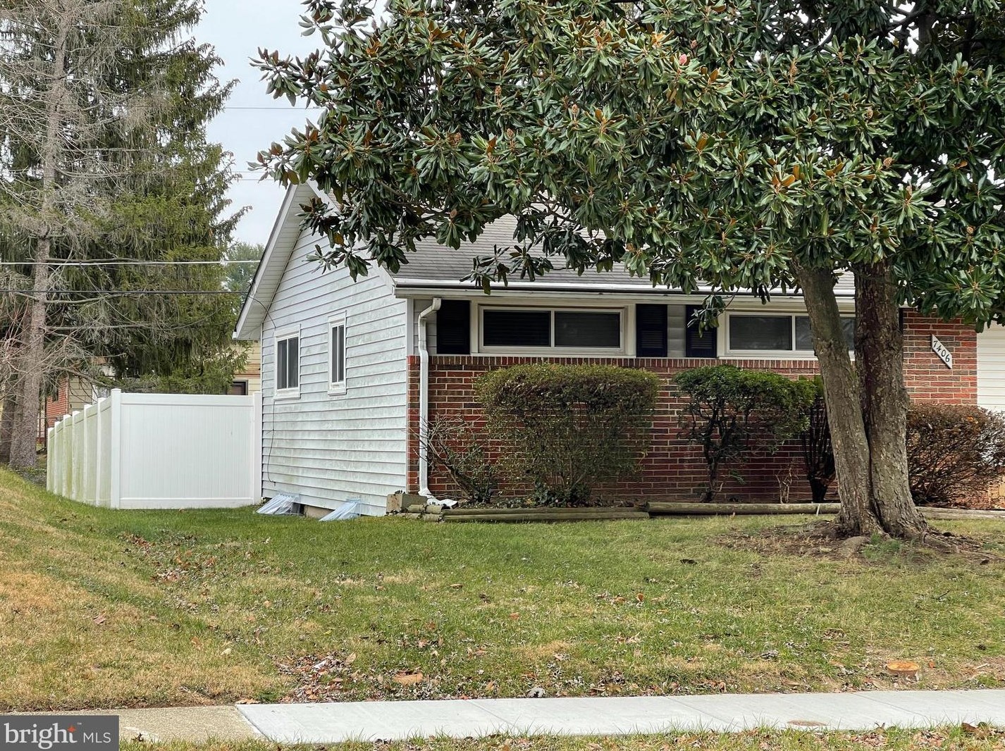 7406 Monita Rd, Baltimore, MD 21208-5831