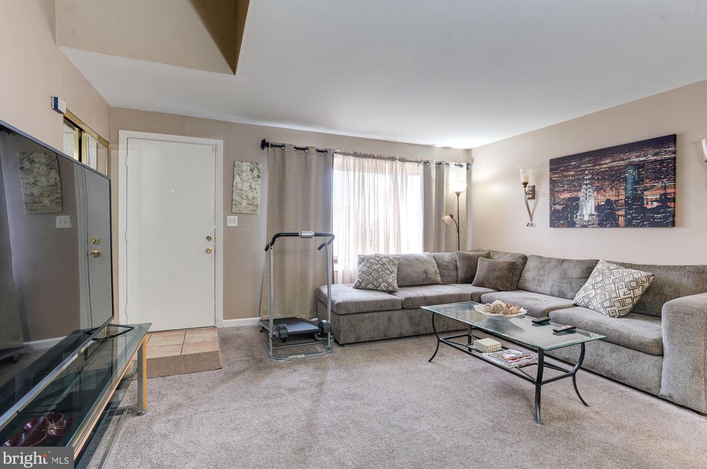 6616 Bowman Hill Dr, Baltimore, MD 21207-4109