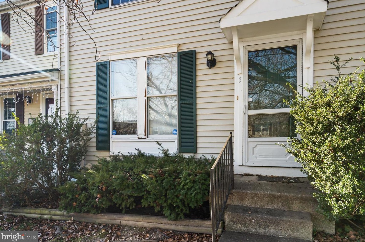 16 Primrose Ct, Baltimore, MD 21234-3365
