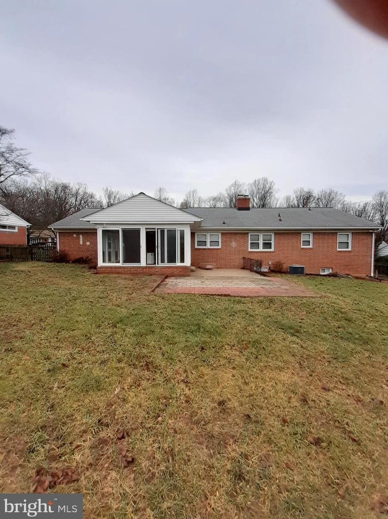2813 Munster Rd, Baltimore, MD 21234-1130