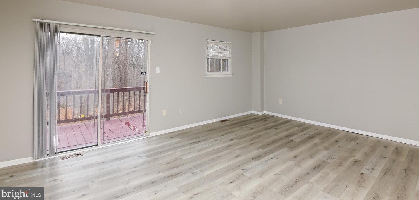 30 Mainview Ct, McDonogh Run, MD 21133