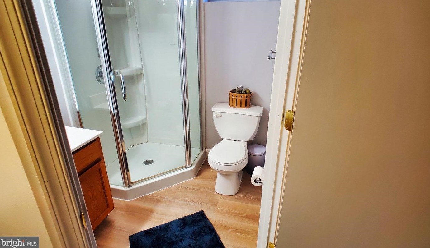 8118 Loch Raven Blvd, Baltimore MD 21286-8305 exterior