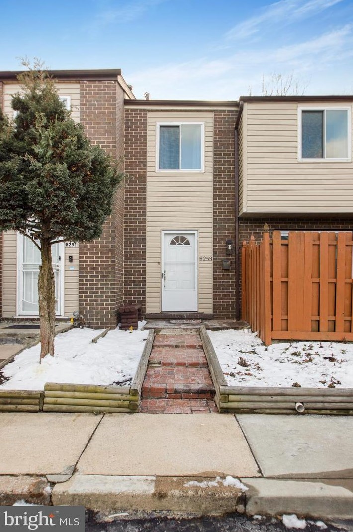 8253 Vosges Rd, Baltimore, MD 21244-3368