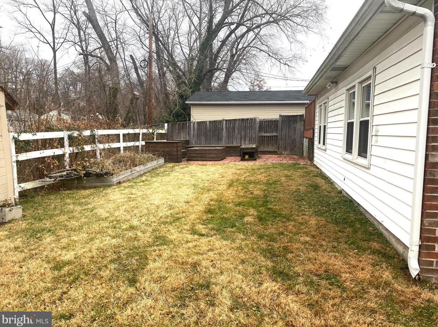 202 Brookside Dr, Baltimore, MD 21228-4815