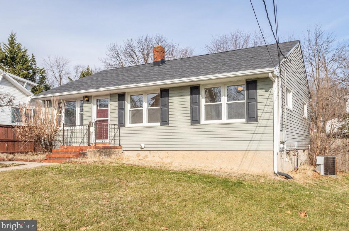2828 Tennessee Ave, Baltimore, MD 21227-2238