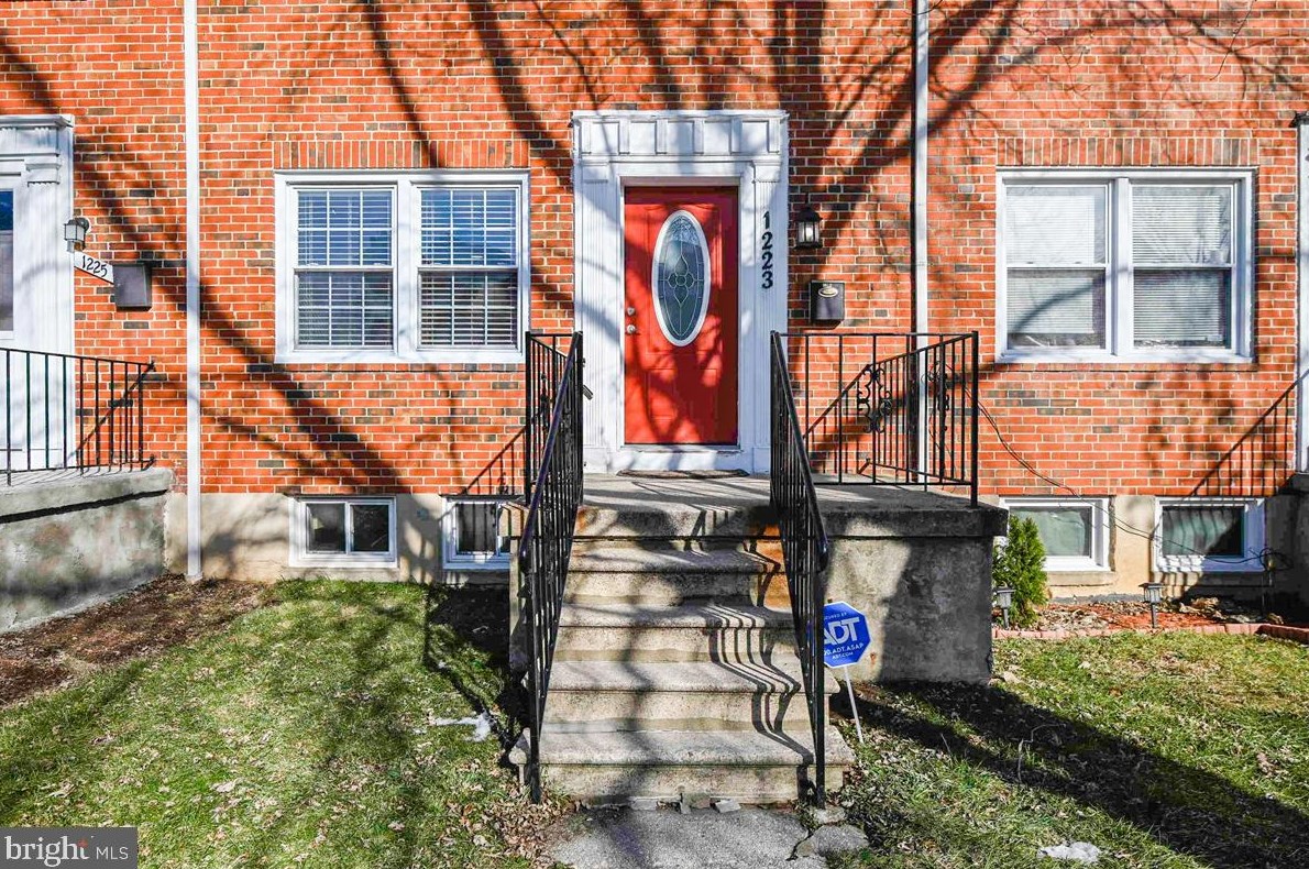 1223 Harwall Rd, Baltimore, MD 21207-4976