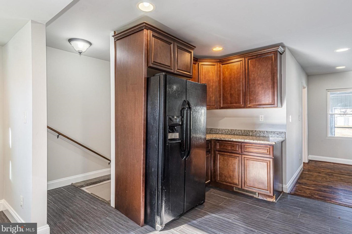 117 Avon Bch Rd, Baltimore MD 21222-6104 exterior