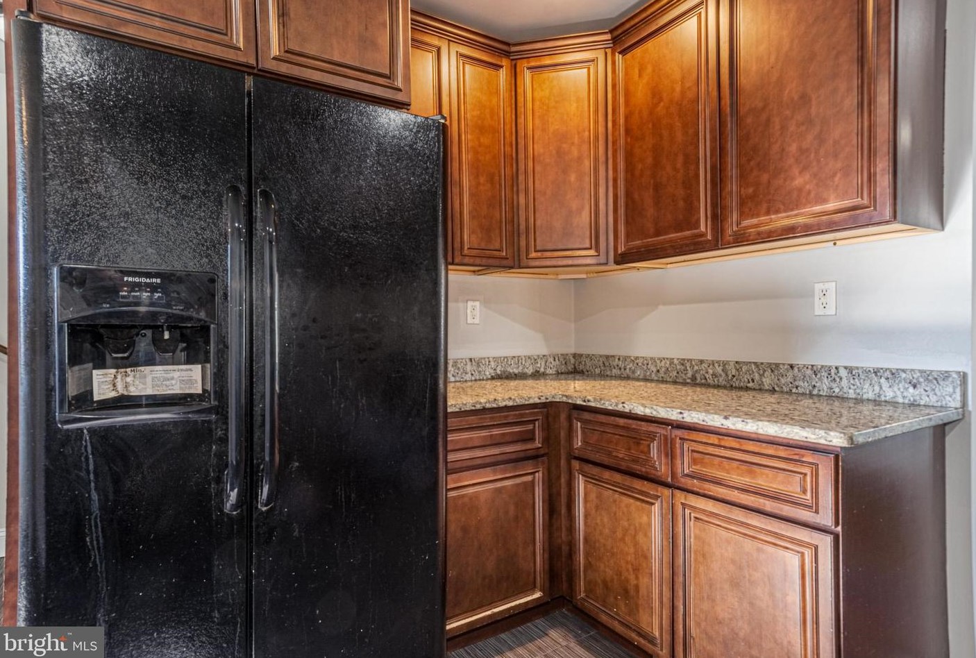 117 Avon Bch Rd, Baltimore MD 21222-6104 exterior