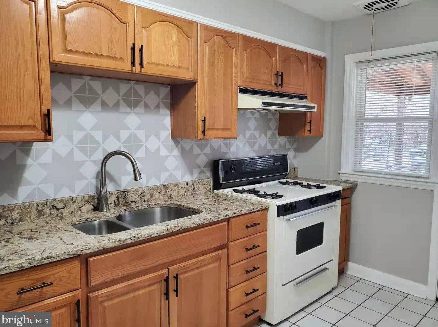 1403 Forest Park Ave, Baltimore MD  21207-4851 exterior