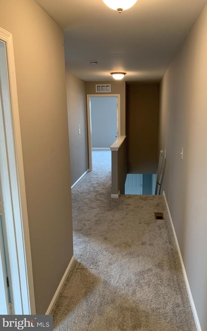 27 Maryland Ave, Baltimore MD 21228-3240 exterior