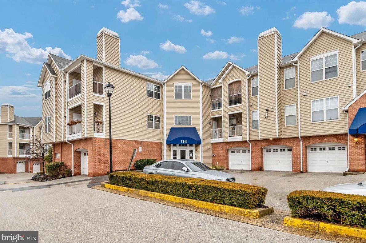 7111 Sandown Cir, Baltimore, MD 21244-8132