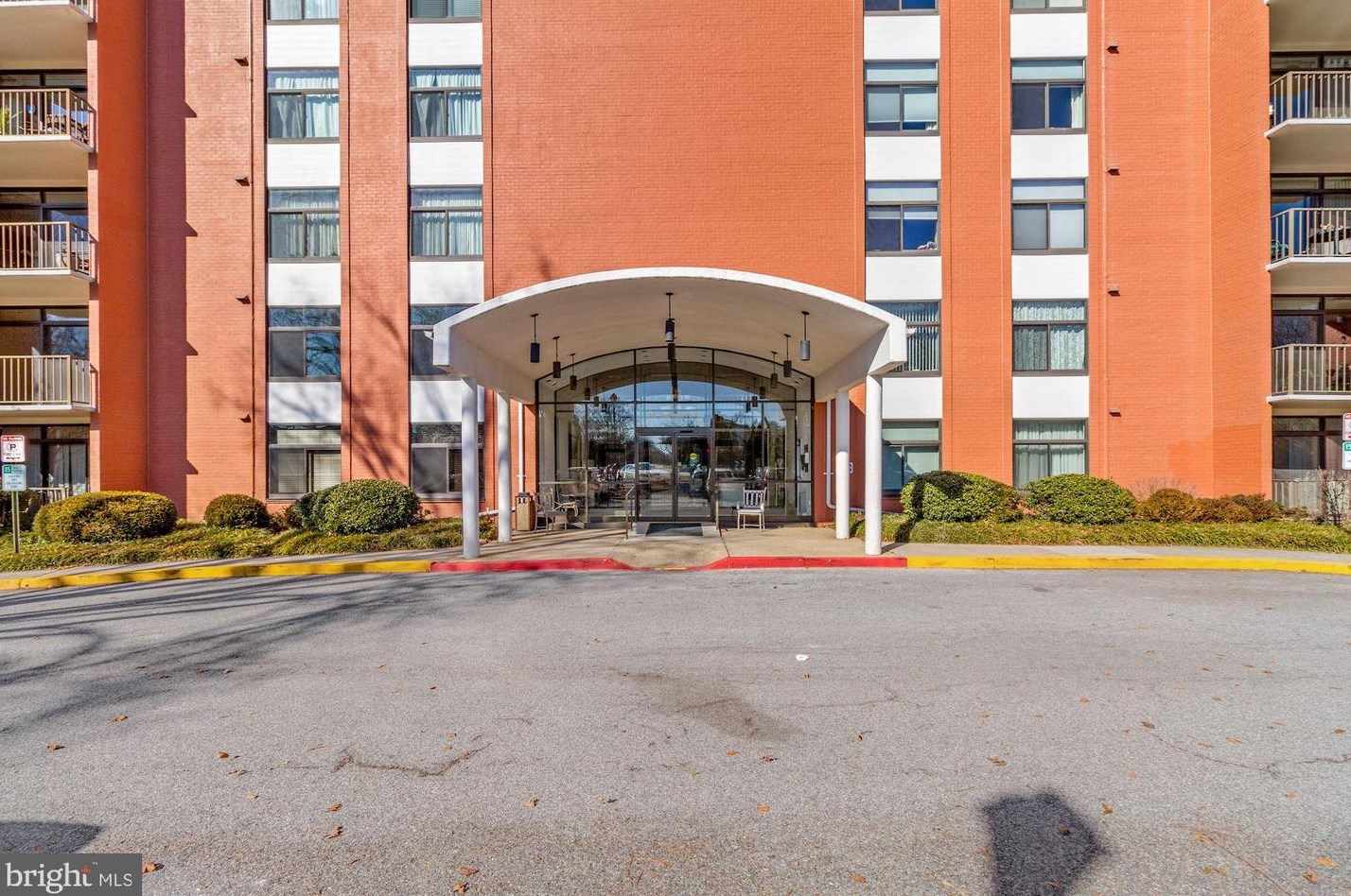 1 Smeton Pl, Baltimore, MD 21204-2731