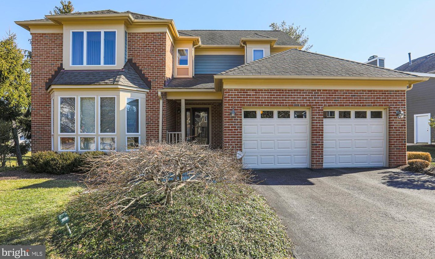 1 Diamond Crest Ct, Baltimore, MD 21209-1500