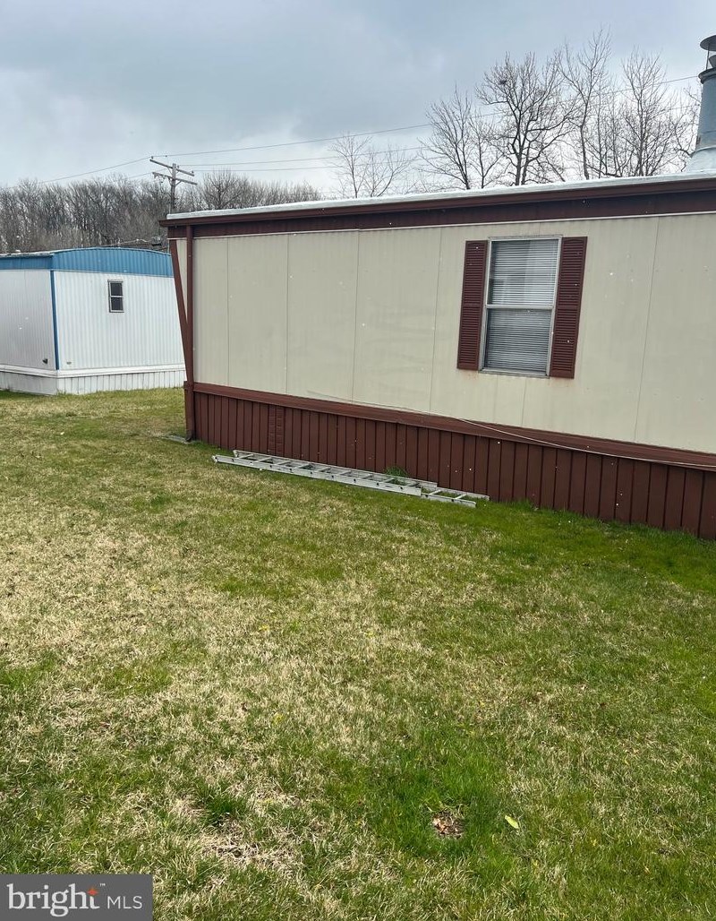 102 Briarwood Rd, Baltimore MD 21228-2002 exterior