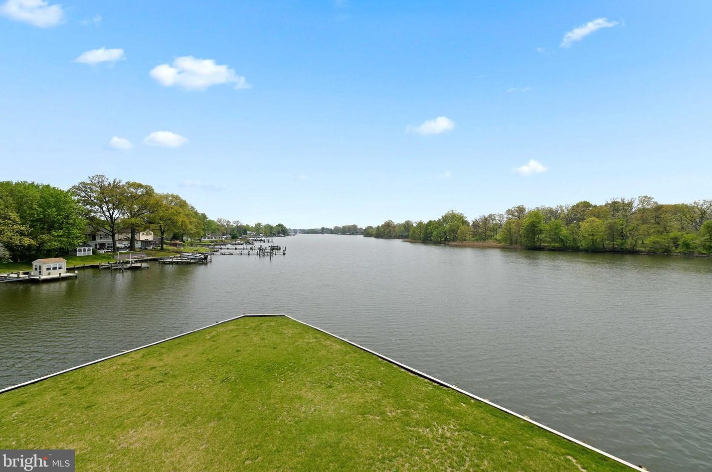 7801 Deboy Ave, Baltimore MD 21222-2719 exterior