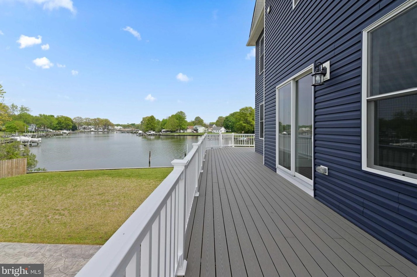 7801 Deboy Ave, Baltimore MD 21222-2719 exterior