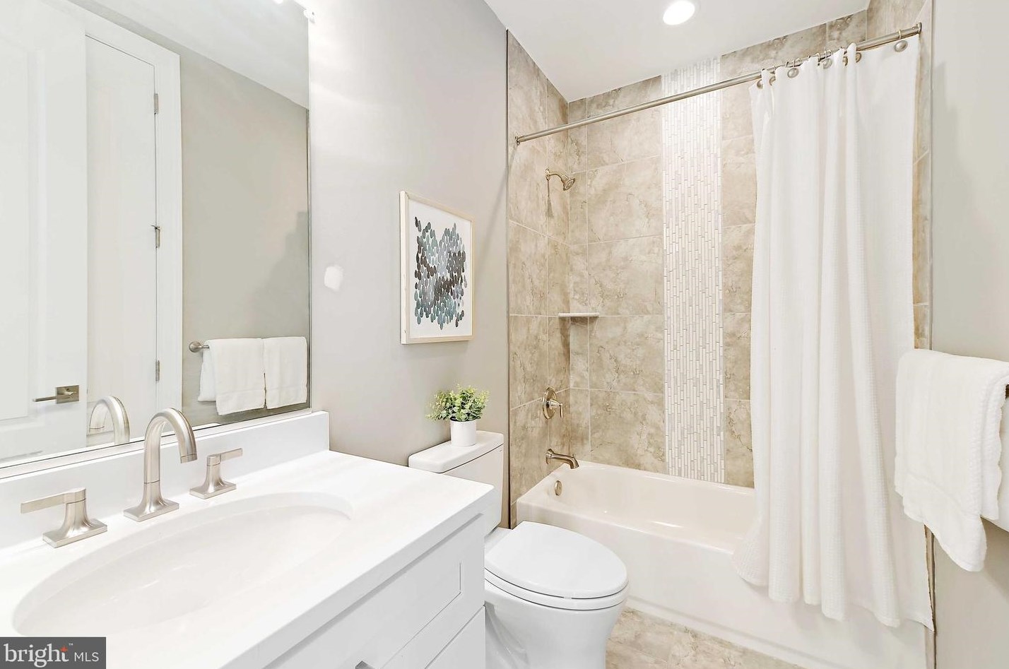 7801 Deboy Ave, Baltimore MD 21222-2719 exterior