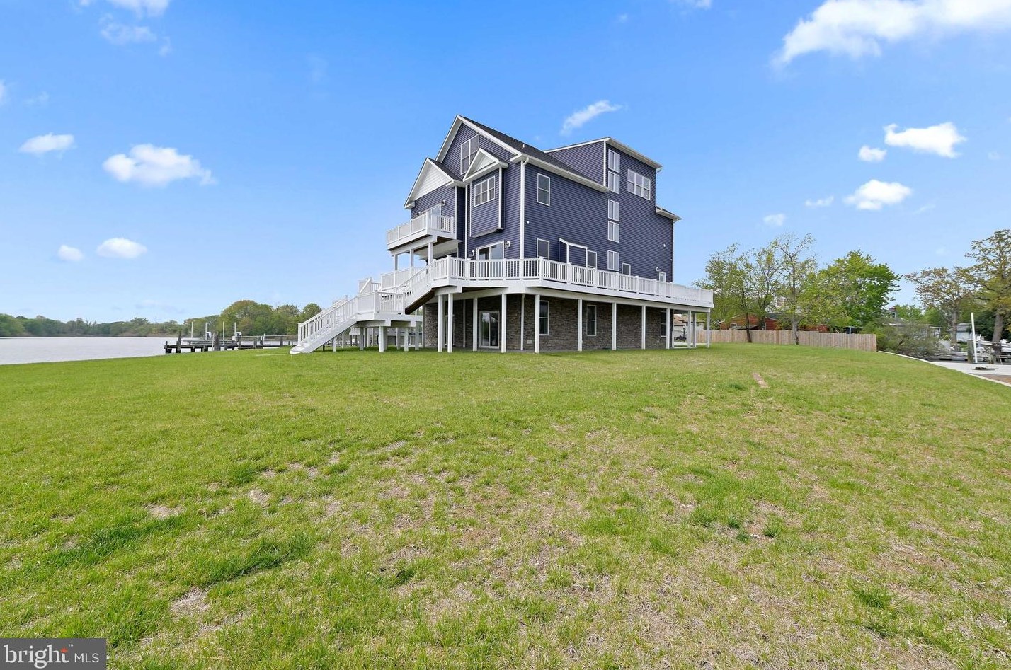 7801 Deboy Ave, Baltimore MD 21222-2719 exterior