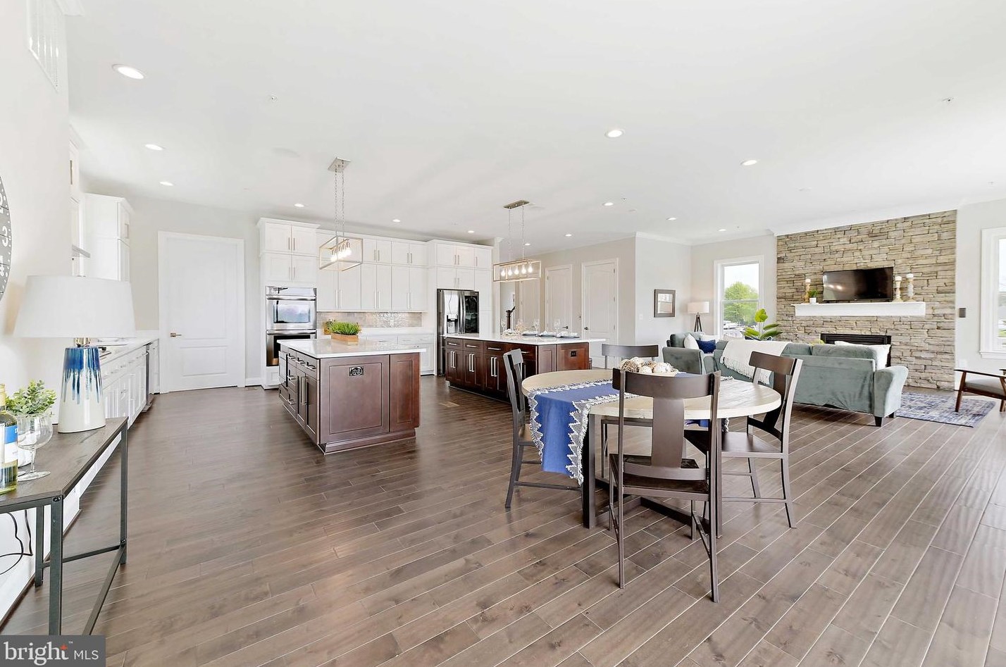 7801 Deboy Ave, Baltimore MD 21222-2719 exterior