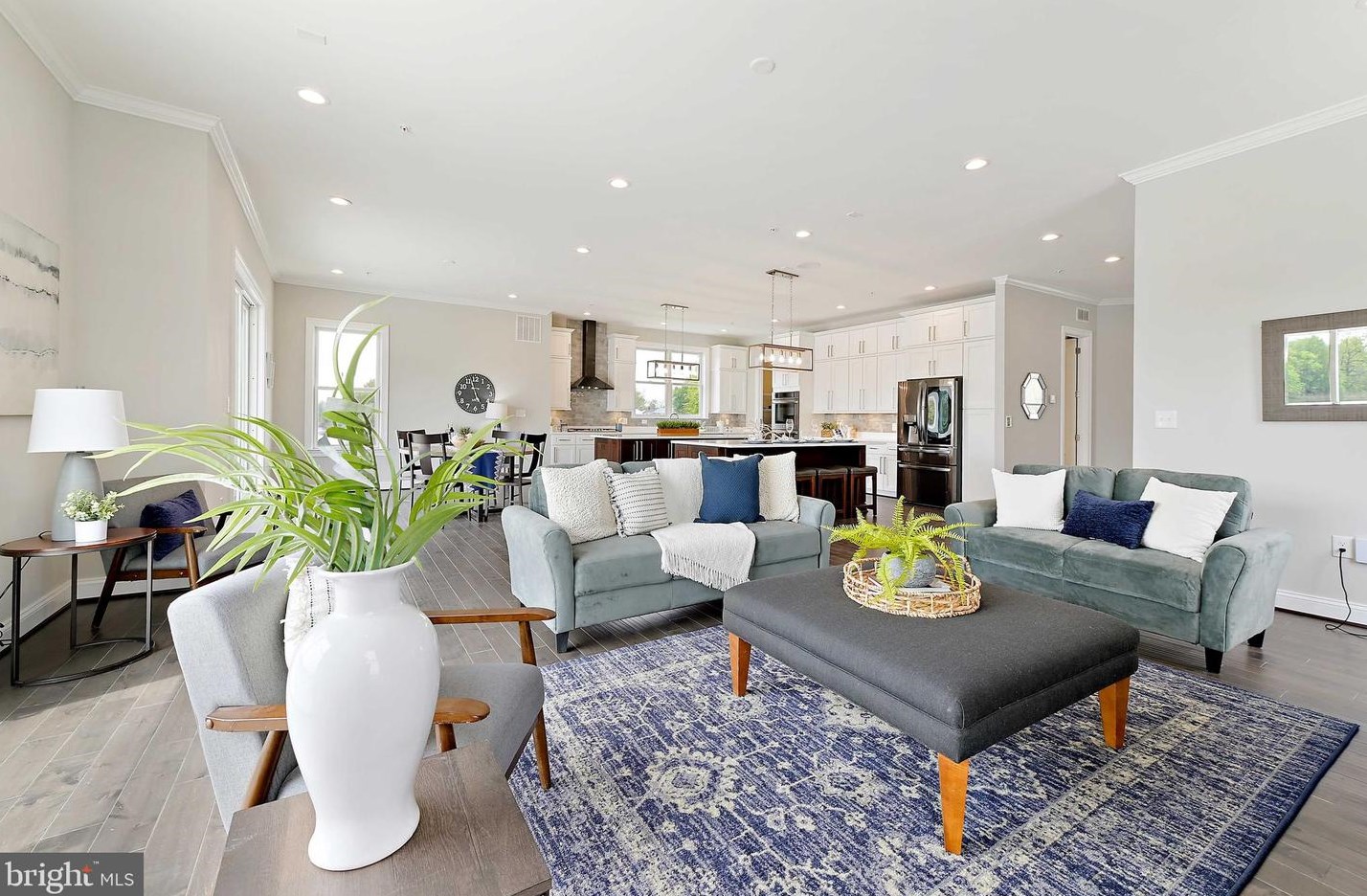 7801 Deboy Ave, Baltimore MD 21222-2719 exterior