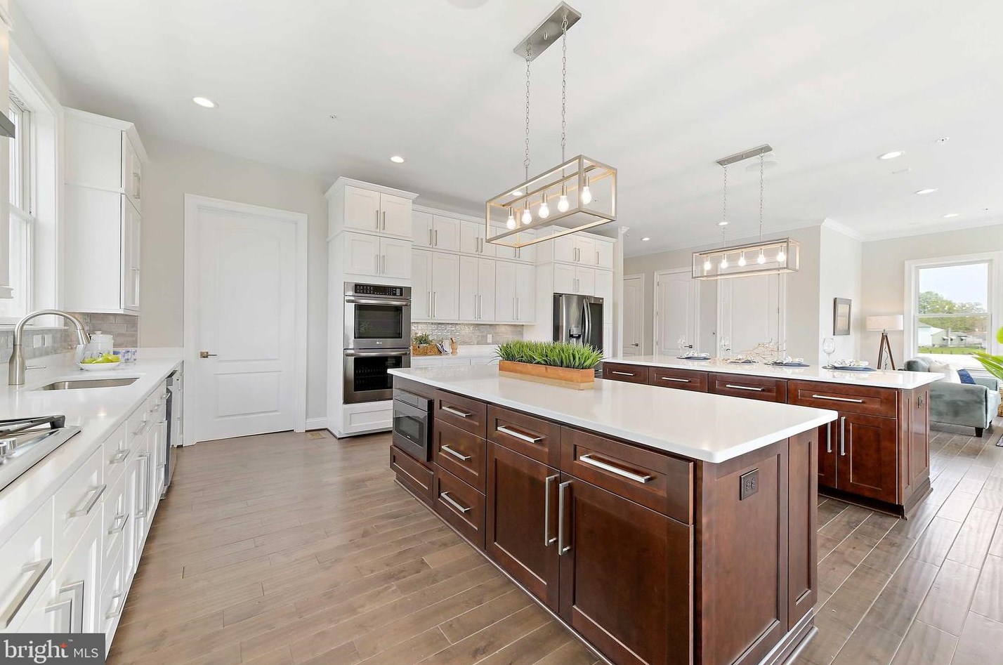 7801 Deboy Ave, Baltimore MD 21222-2719 exterior