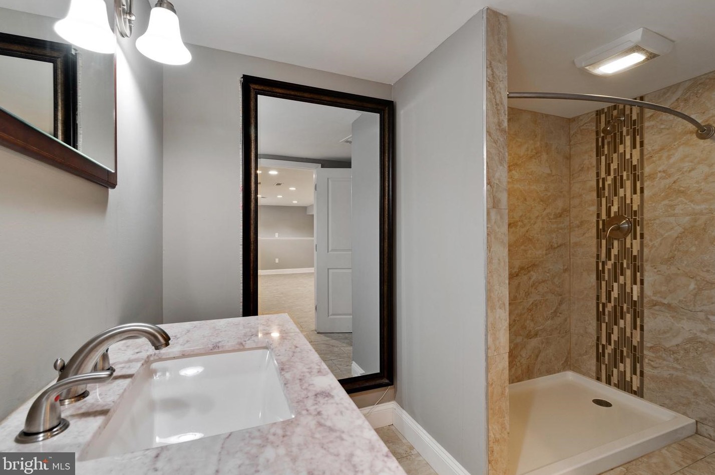 610 Meyers Dr, Baltimore MD  21228-4105 exterior