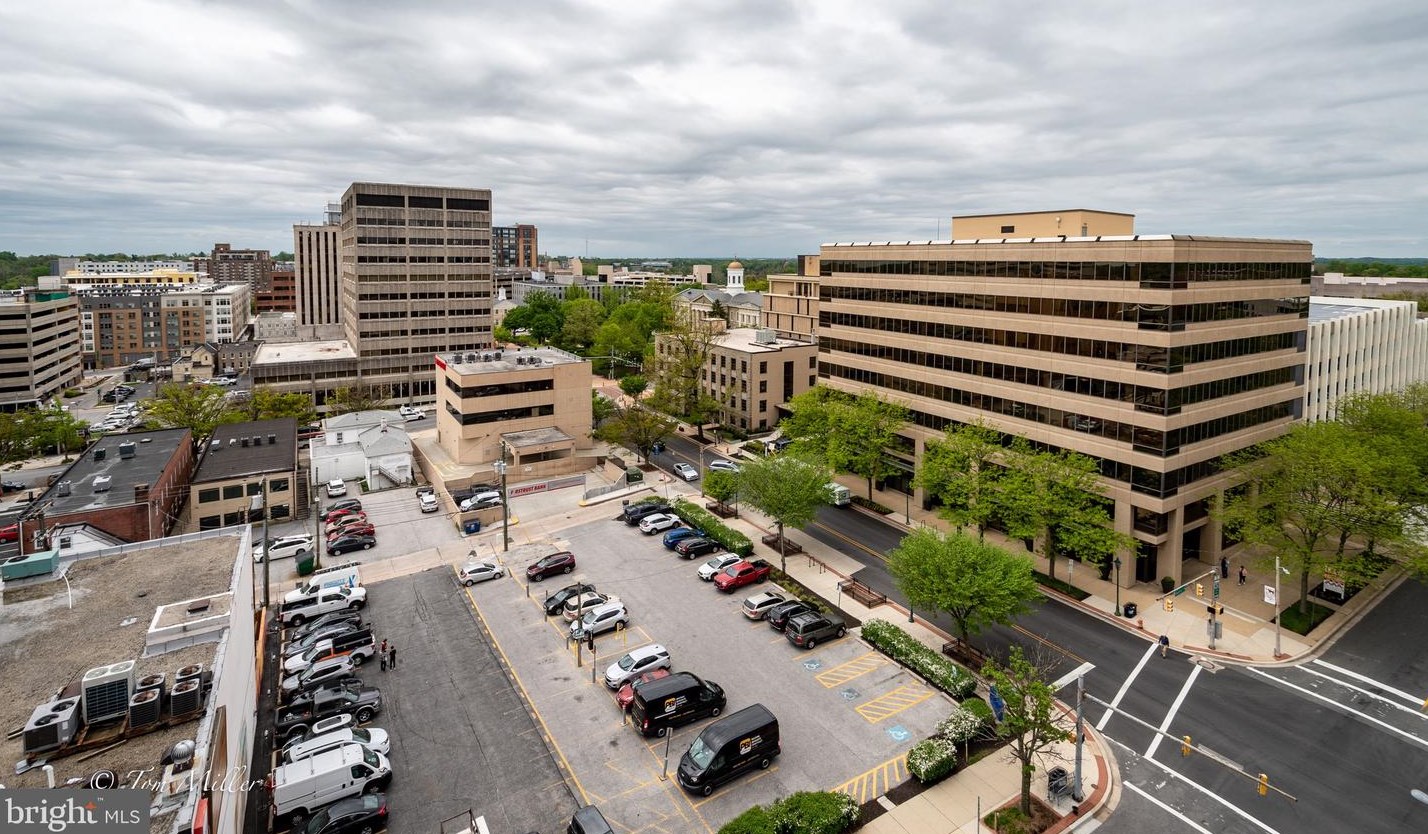 28 Allegheny Ave, Baltimore MD  21204-3909 exterior