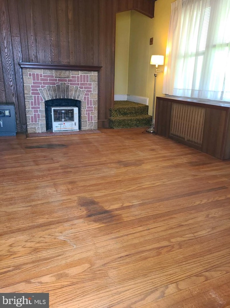 1324 Maple Ave, Baltimore MD  21221-6027 exterior