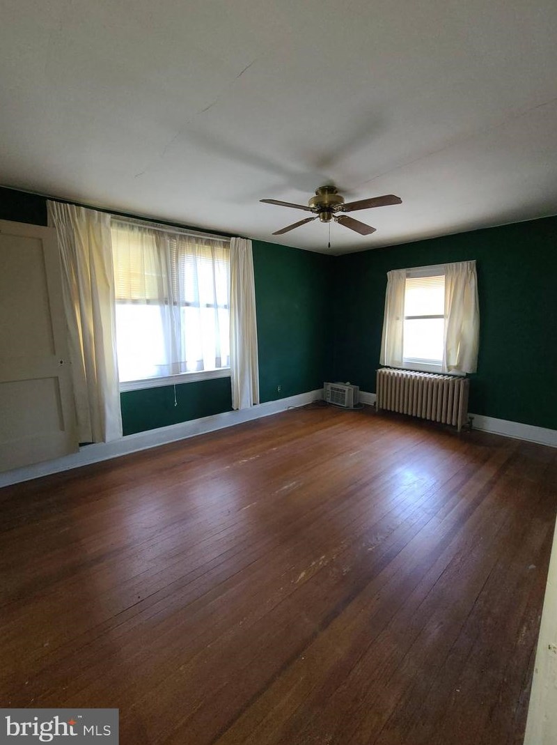 1324 Maple Ave, Baltimore MD  21221-6027 exterior