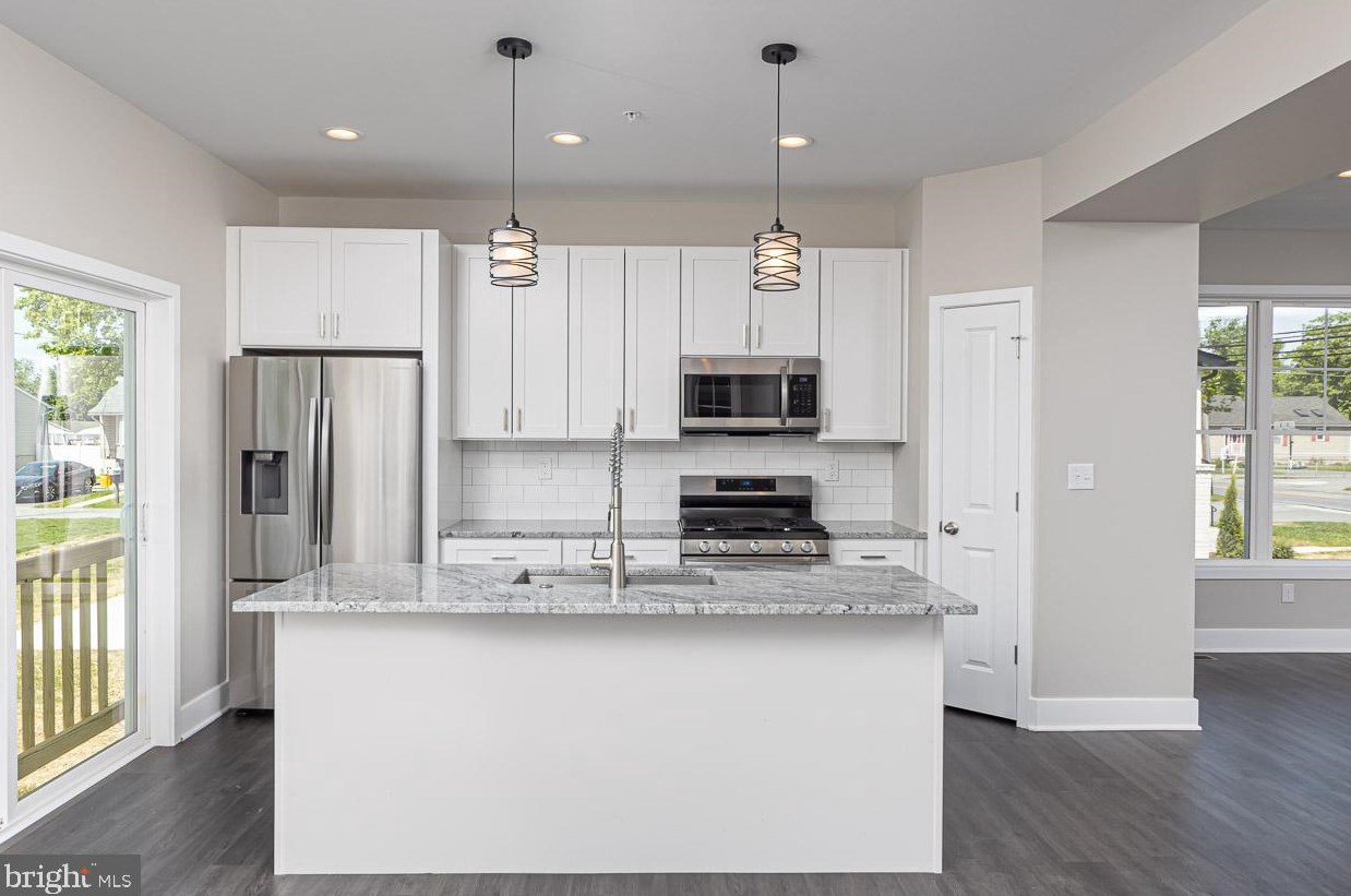 2302 Ruth Ave, Baltimore, MD 21219-1826