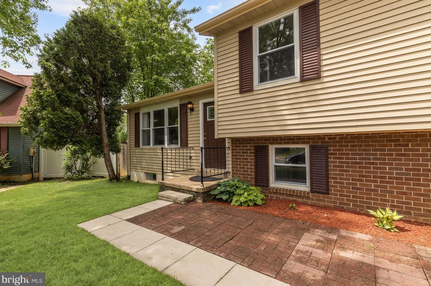 6 Dono Ct, Mcdonogh Run, MD 21133-3648
