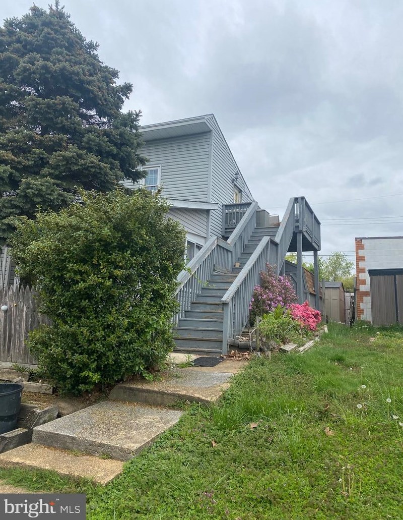 1826 Kittyhawk Rd, Baltimore, MD 21221-1438