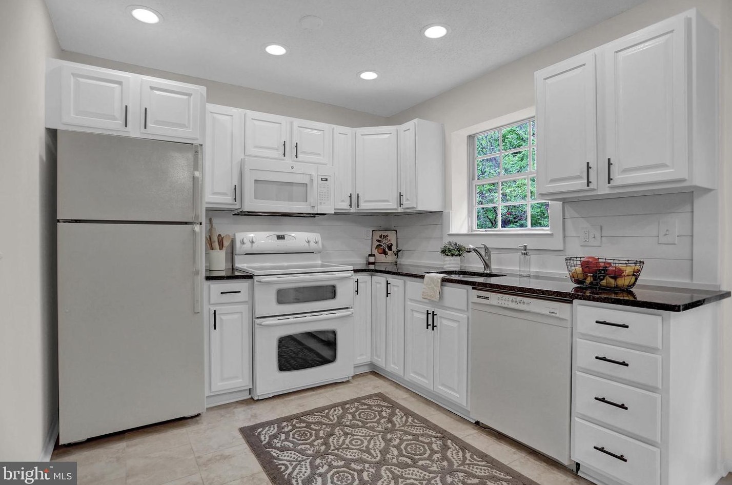 12 Mainview Ct, Mcdonogh Run, MD 21133-4304