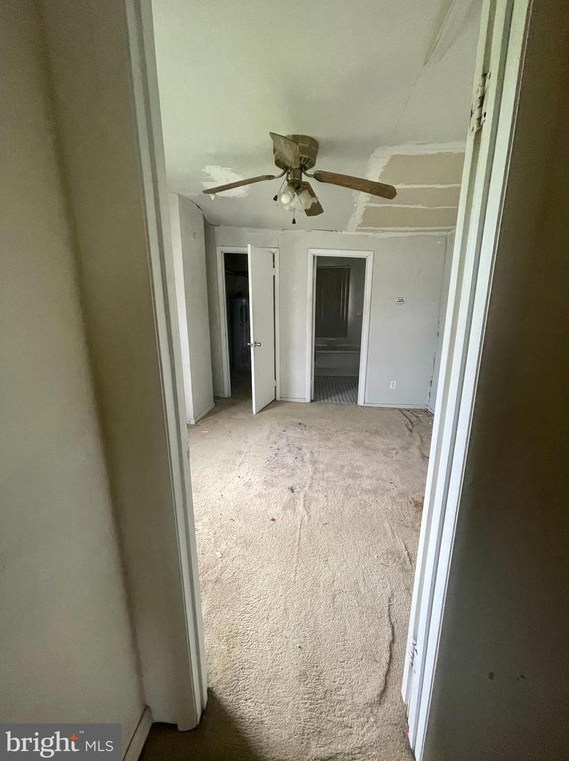 2507 Sycamore Ave, Baltimore, MD 21219-1330