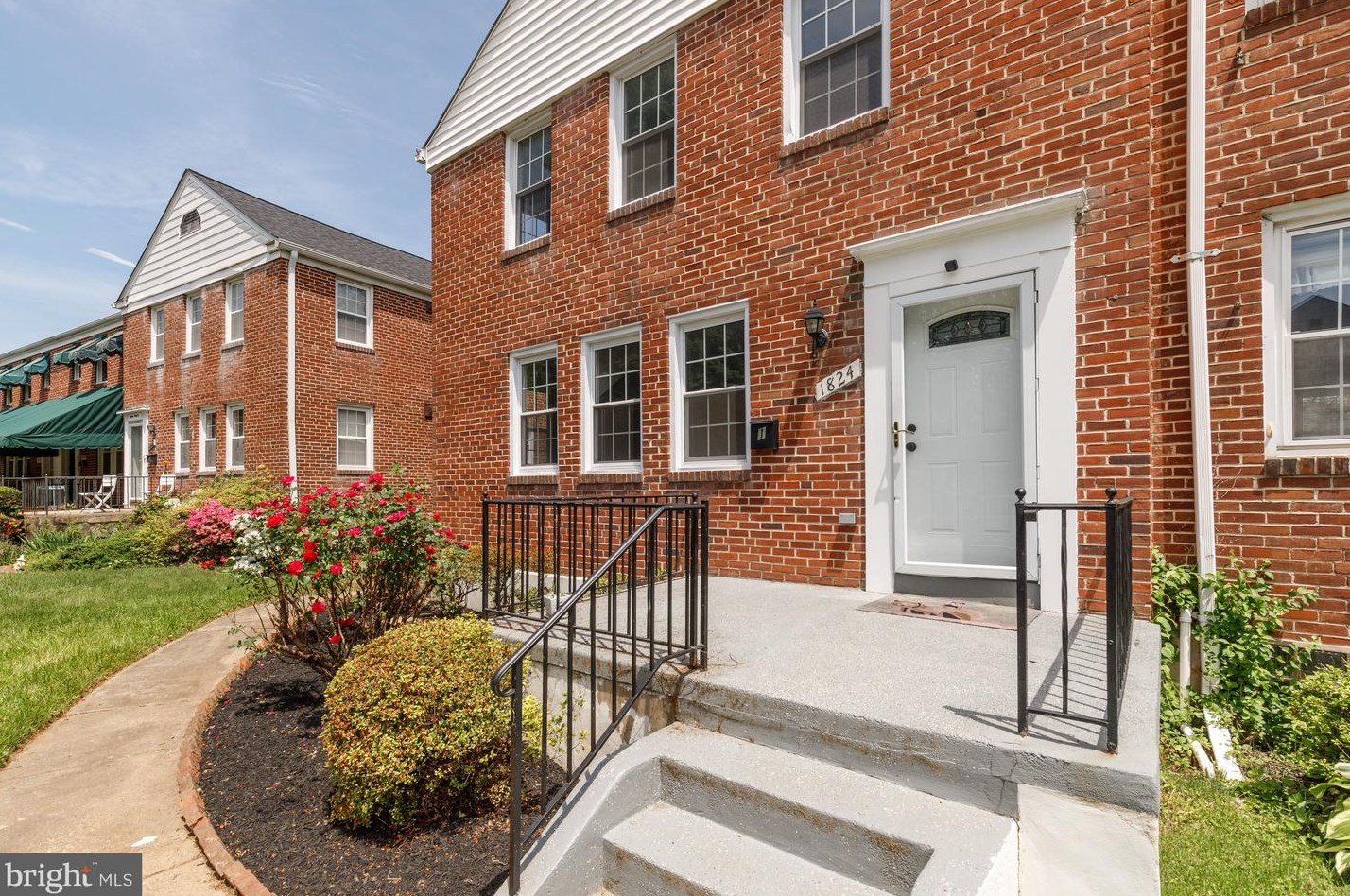 1824 Loch Shiel Rd, Baltimore, MD 21234-5218