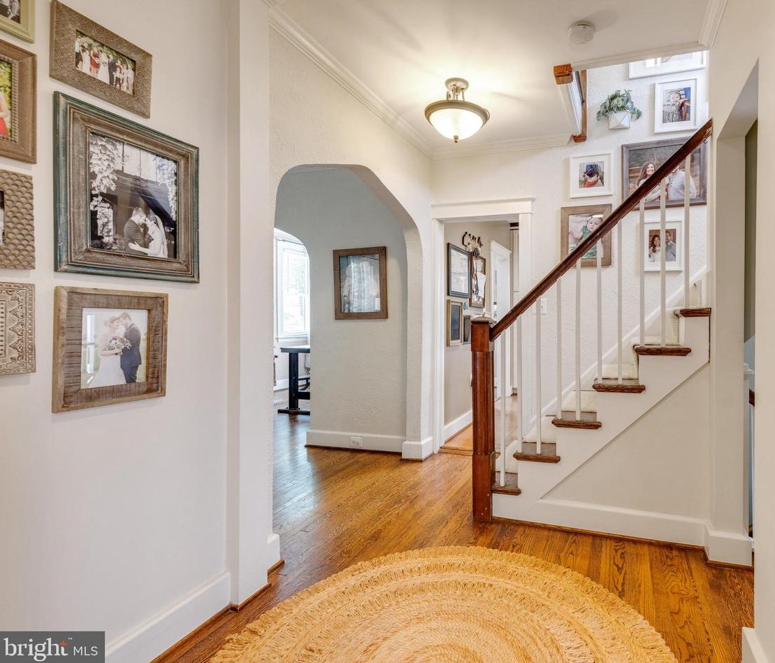 621 Anneslie Rd, Baltimore MD 21212-2002 exterior