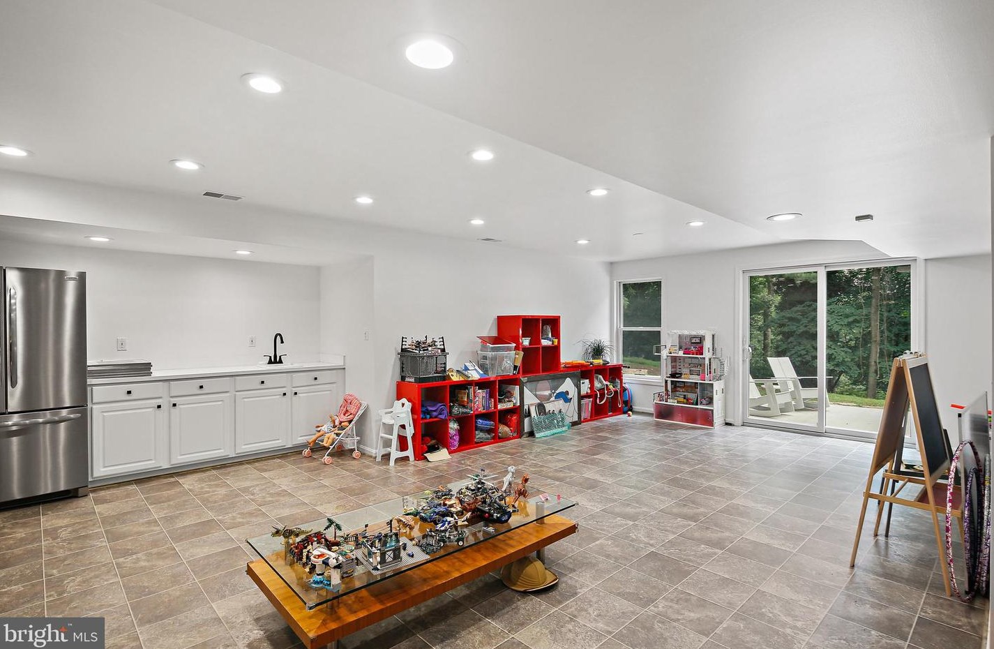 3 Hambleton Ct, Baltimore MD  21208-3333 exterior