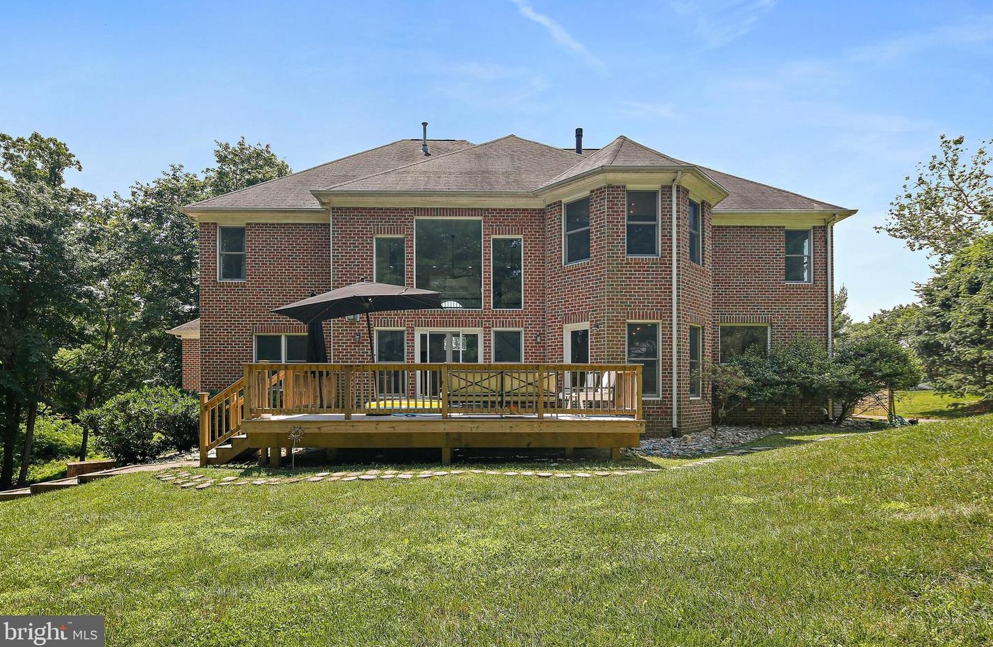 3 Hambleton Ct, Baltimore MD  21208-3333 exterior